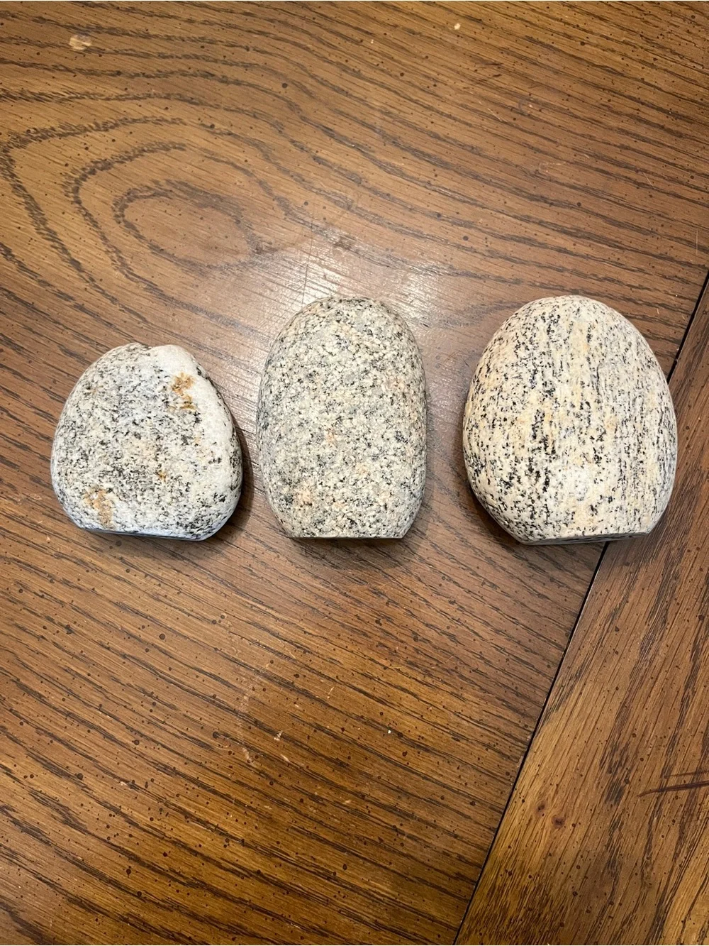 Lee Spiller Natural Stone Vase set